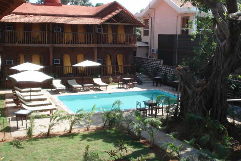 Ruffles Beach Resort Candolim Exterior photo